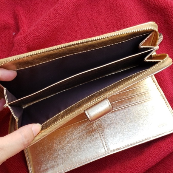 Coach Wallet - Picture 3 of 5